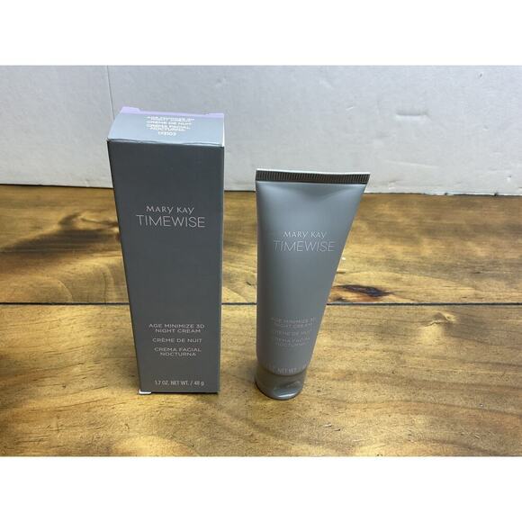 Mary Kay Timewise Age Minimize 3D Night Cream Combination To Oily Skin 1.7 Oz - Picture 1 of 4